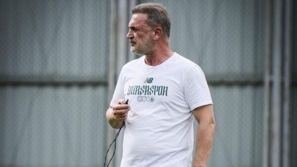 Tahsin Tam: Türk futbolunun Bursaspor’a ihtiyacı var