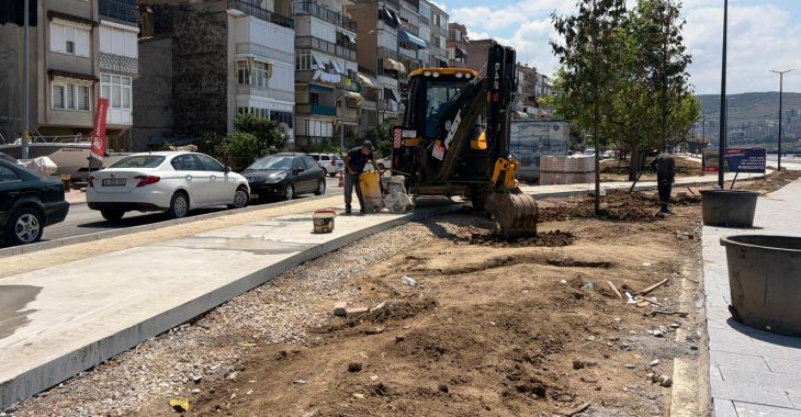 Büyükşehir, Gemlik’te sahil düzenleme çalışmalarına hız verdi