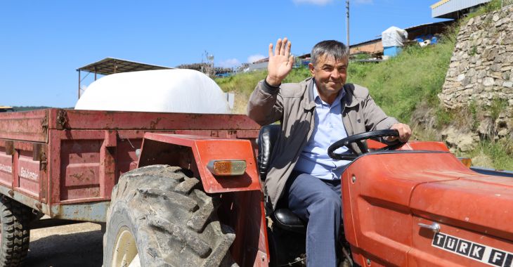 Büyükşehir’den üreticiye kaba yem desteği