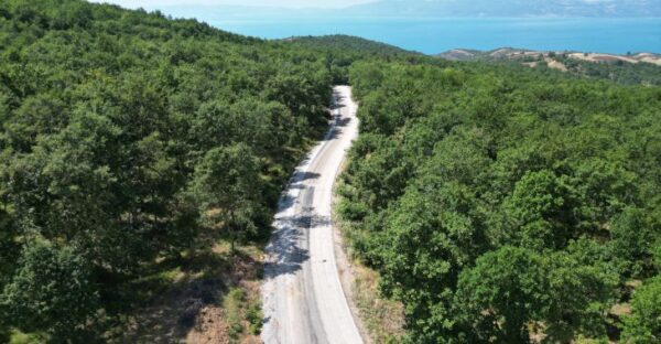 Büyükşehir’den İznik’te yollara konfor ayarı