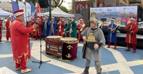 İlçe şenliklerinin altıncı durağı Yenişehir oldu