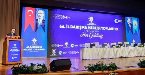 Başkan Vekili Biba: “Asfalt çalışmalarını 12 kat artırdık”